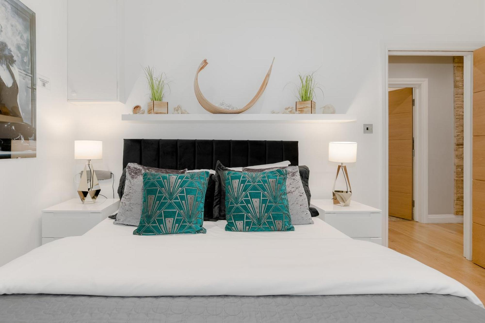 Cool Covent Garden Theatre Design Hub For Families Friends Couples Lägenhet London Exteriör bild